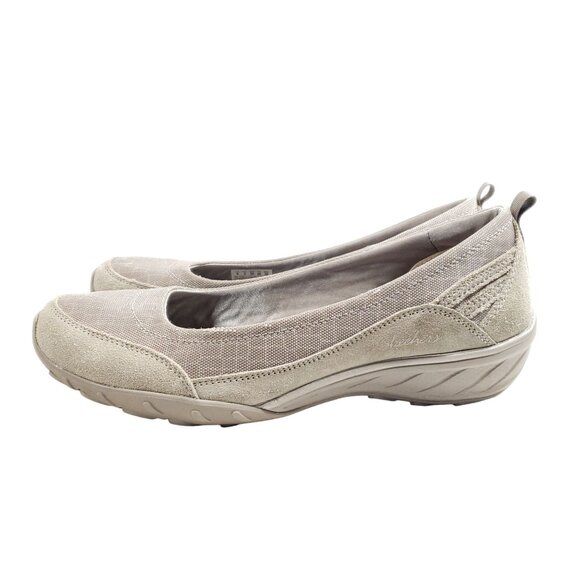 Skechers Womens Size 9 Relaxed Fit Slip-On Shoes Beige Leather Comfort Insole - Picture 5 of 9